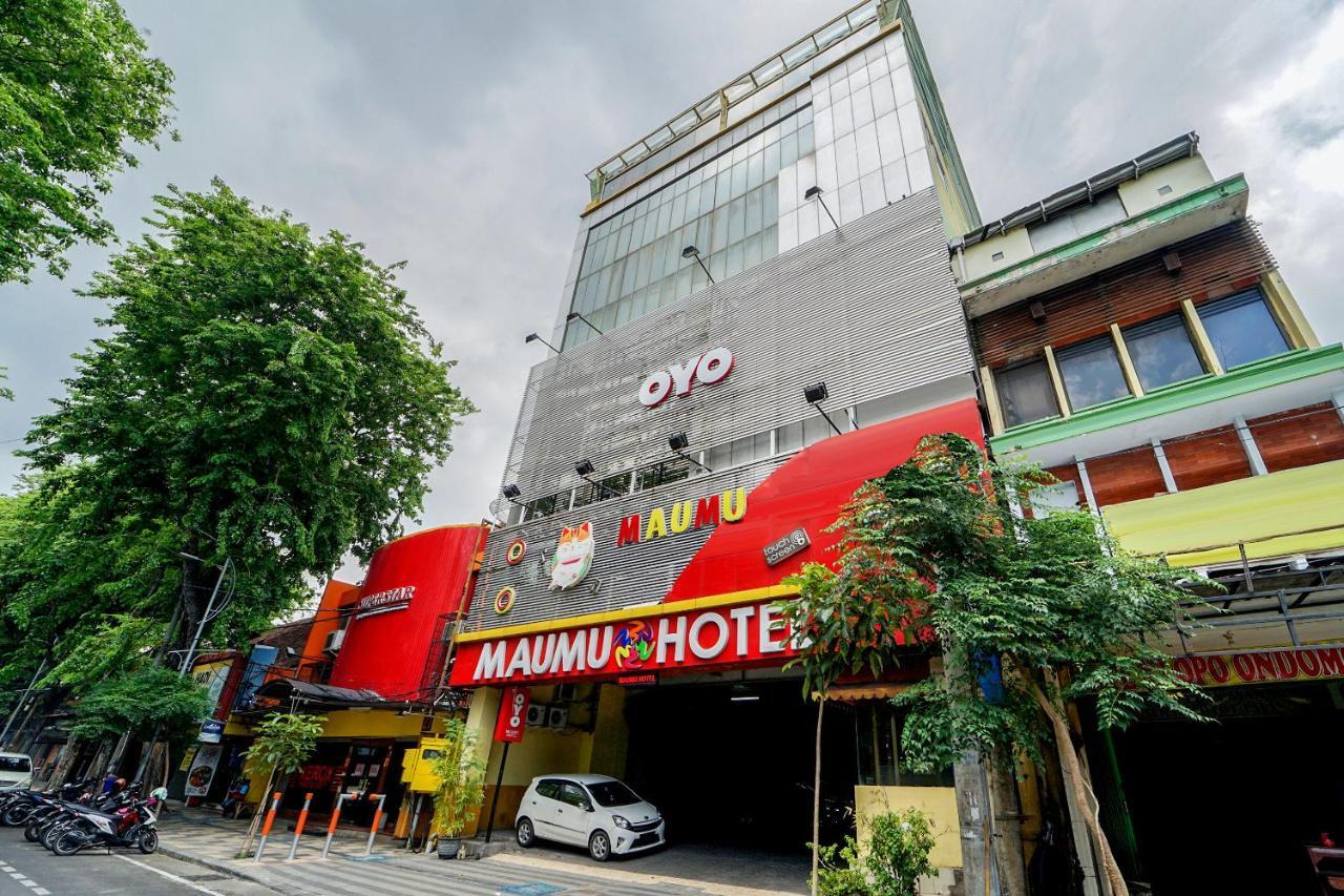 Maumu Hotel & Lounge Surabaya Eksteriør bilde